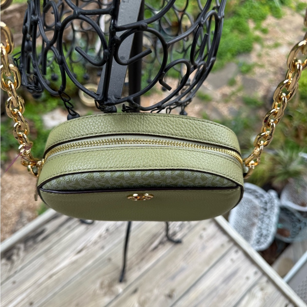 Michael Kors Green Crossbody Bag NWOT - Picture 4 of 8